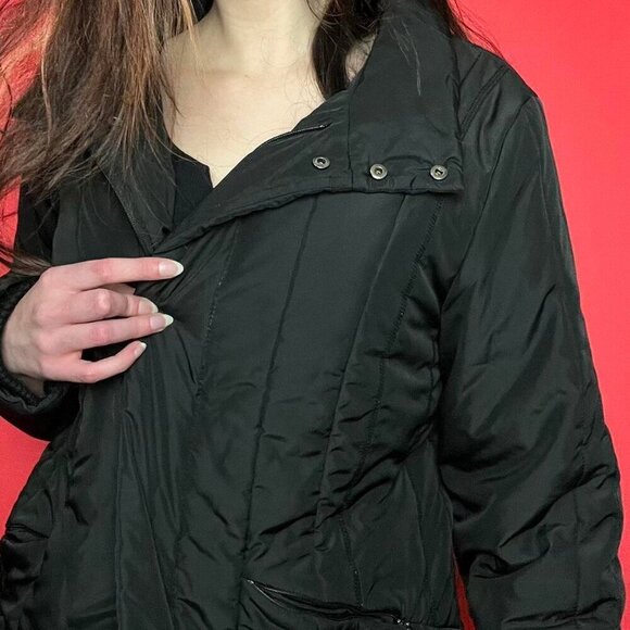 Planet / Black and silver puffer jacket 🖤🤍​​​​​​ - Picture 3 of 5